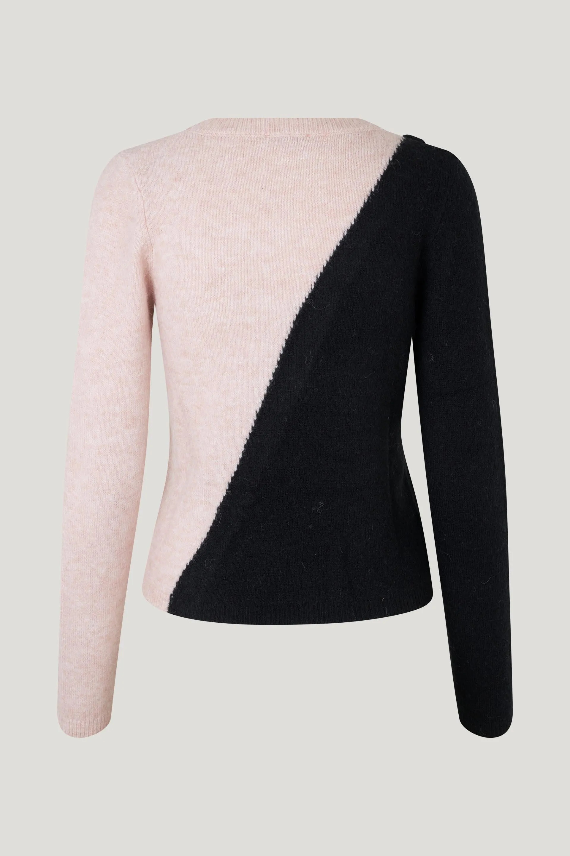 CAIAN | Black Rose Alpaca