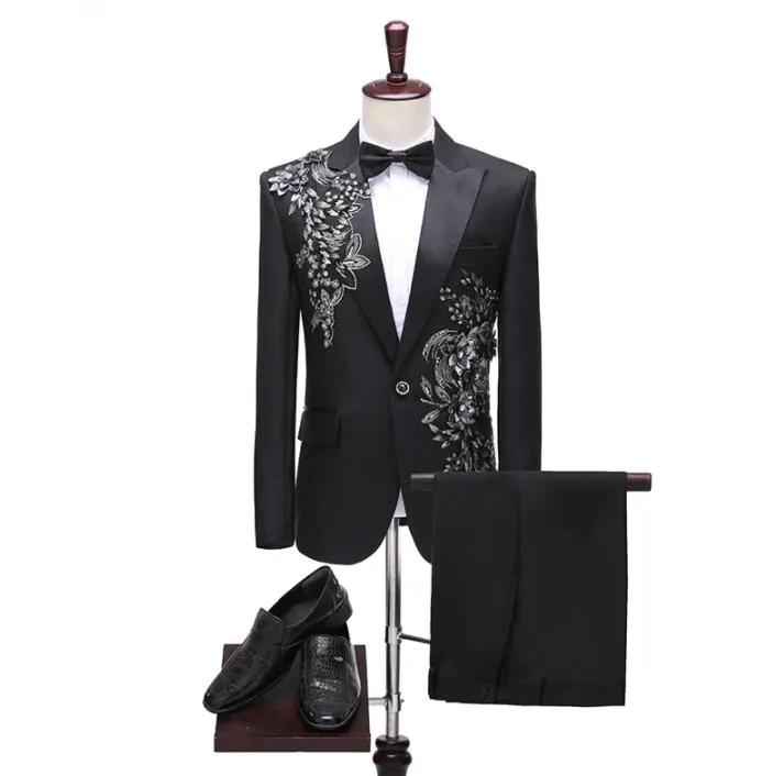 CGSUITS Men's Fashion Floral Applique White Black Blue Red Blazer Suit Jacket & Pants Suit Set