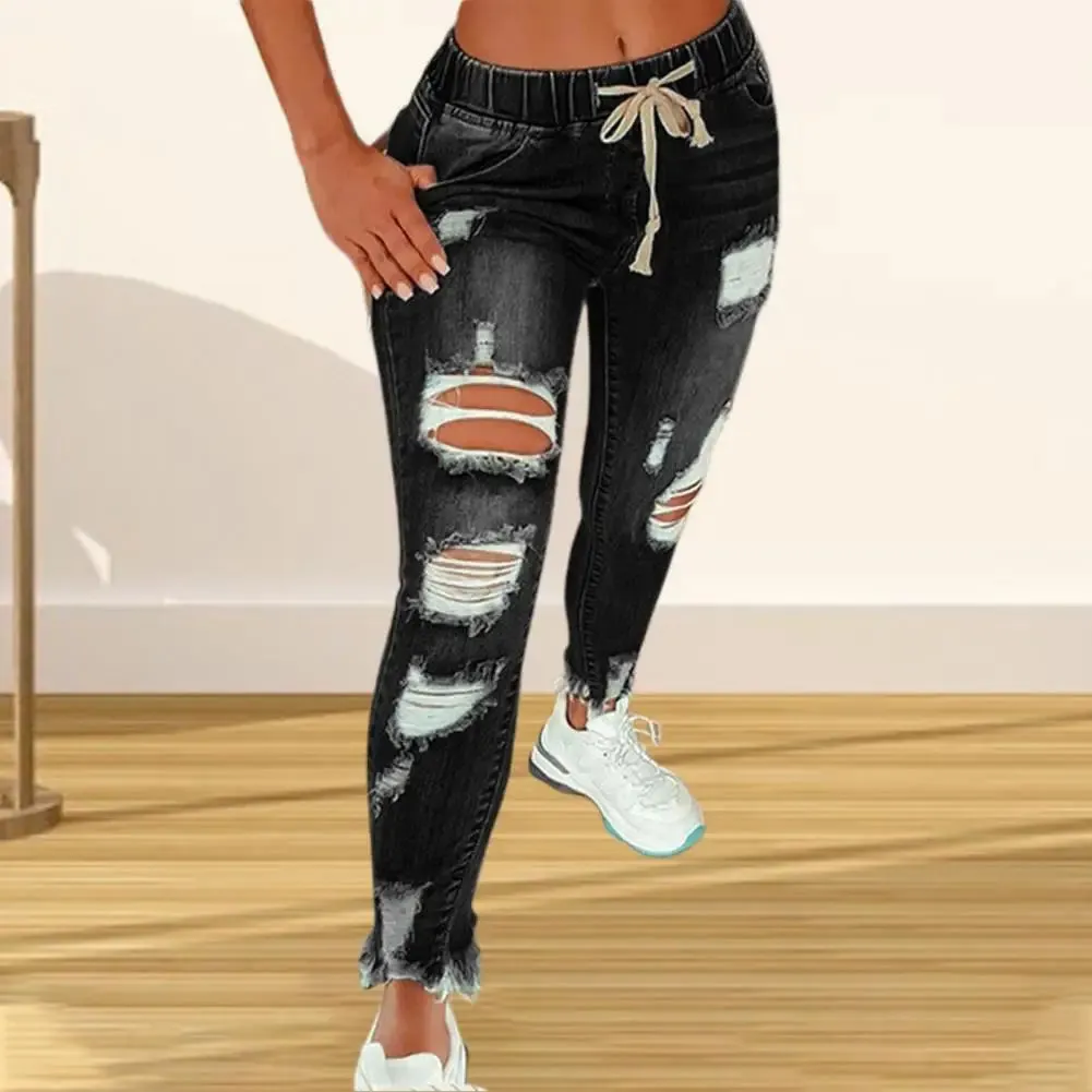 Effortless Chic Skinny Jeans – Soft, Stretchy & Stylish for Every Occasion
