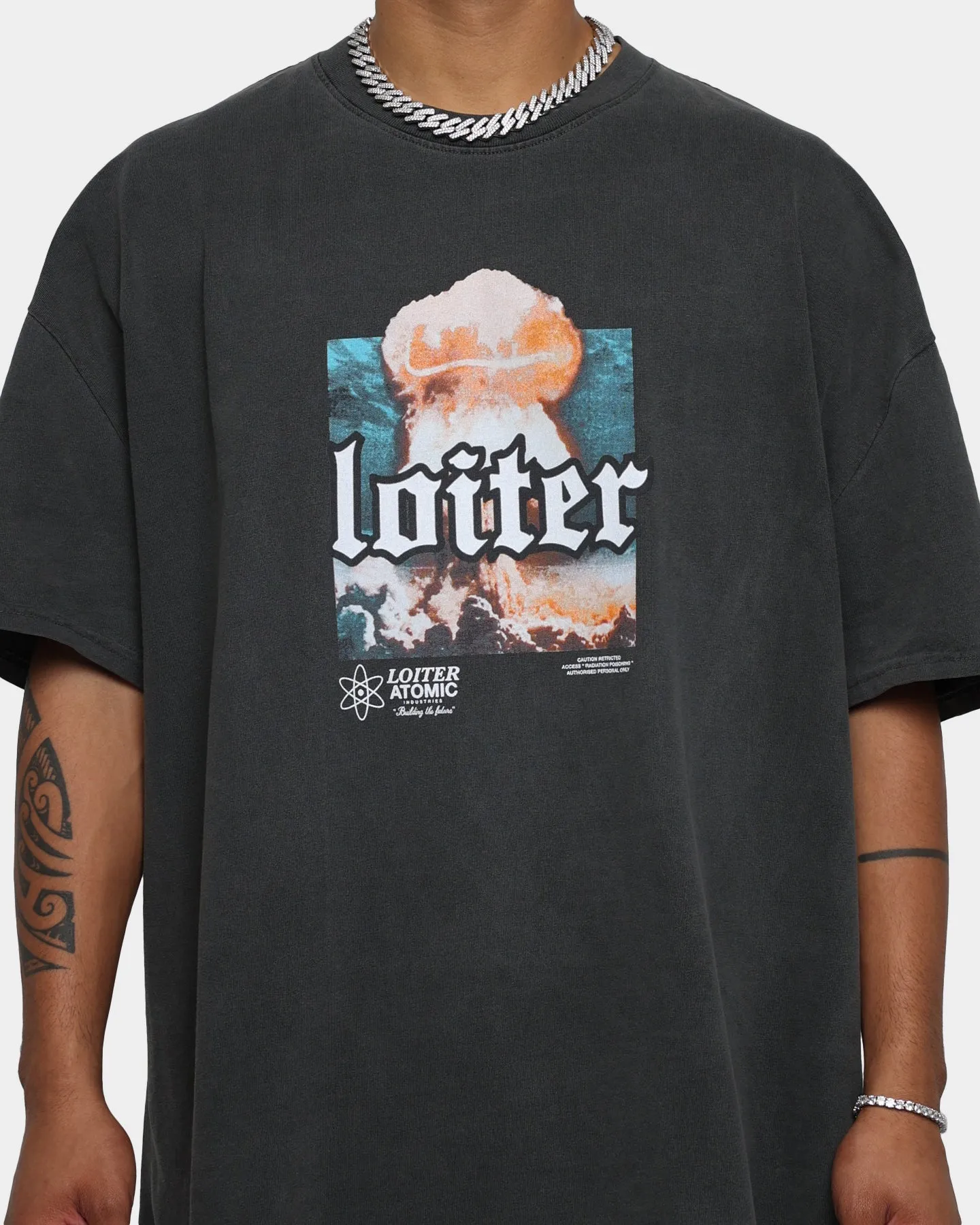 Loiter No Violence Vintage T-Shirt Black Wash