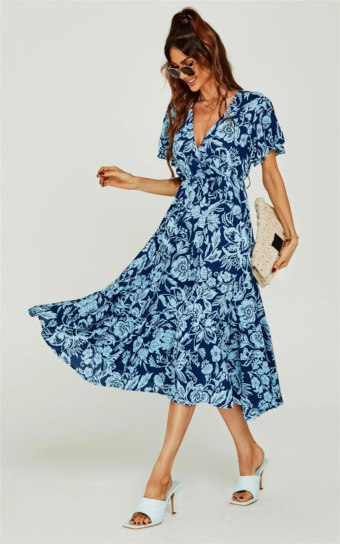 Pretty Floral Print Wrap Midi Dress In Blue